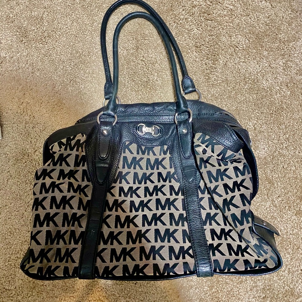 MICHAEL KORS handbag